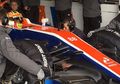 3 Bulan Setelah Memutus Kontrak Rio Haryanto, Manor Racing Berada di Tepi Jurang Kebangkrutan