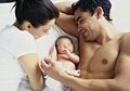 Jika di Indonesia Lumrah maka di Amerika Ngeloni Bayi Tindakan Kontroversi, Begini Alasannya