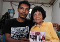 Belum Pernah Pacaran, Pria 28 Tahun Ini Nikahi Nenek 82 Tahun yang Dikenalnya Lewat Telepon Nyasar