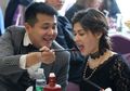 Karena Cinta, Gadis Cantik Rusia Ini Sudi Nikahi Pekerja Tambang Miskin Asal China, 'Saya Yakin Cinta Adalah Hal yang Terpenting'