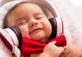 Menstimulasi Otak Bayi Bukan Hanya Musik Klasik!