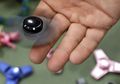 Orangtua Wajib Tahu! Fidget Spinner Dianggap Sebagai Mainan Paling Berbahaya Tahun Ini