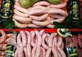 Toko Daging di Kota Ini Menjual Sosis yang Diinfus dengan Alkohol, Hmm… Bagaimana Rasanya Ya?