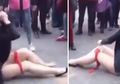 Jadi Selingkuhan, Wanita Ini Tak Hanya Disiksa Tapi Juga Ditelanjangi Didepan Umum oleh Istri Sah