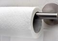 Kata Dokter, Berhentilah Menggunakan Tisu Toilet dan Gantilah Dengan Tisu Basah, Ini Alasannya…