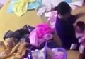 Sadis, Tak Hanya Dipukuli, Bayi Ini Juga Dilempar-lempar Layaknya Bola oleh Pengasuhnya