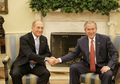 Ehud Olmert, Mantan Wartawan yang Sukses Jadi Perdana Menteri Isreal Tapi Kariernya Hancur karena Gagal Taklukkan Hizbullah
