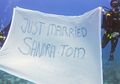 Unik Sekaligus Romantis, Pasangan Ini Menikah di Bawah Laut, Seperti Apa Jadinya?