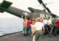 Kalah dalam Perang Vietnam, AS Terpaksa Buang Puluhan Helikopter ke Laut, Kenapa?