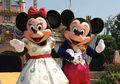 Ingin Jadi Karyawan Disneyland? Ini Beberapa Larangan Keras yang Mesti Anda Patuhi