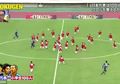 (Video) Tanding Sepak Bola Unik: Tiga Pemain Profesional 'Dikeroyok' 100 Anak, Siapa yang Menang?