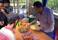 Jual Nasi Lengkap dengan Lauk di Jakarta Hanya Rp3000, Warung Podjok Halal Bawa Misi yang Sangat Mulia