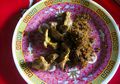 Ayam Goreng Warung Doyong Bikin Lidah Bergoyang