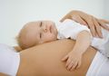 Benarkah Bulan Kelahiran Bayi Tentukan Kesehatan Bayi?