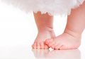 Mengatasi Anak Berjalan Dengan Kaki Bengkok Ke Dalam