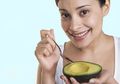 Mau Menghilangkan Stretch Mark Setelah Melahirkan? Coba Konsumsi Makanan Ini