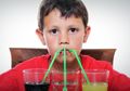 Anak Suka Minum Minuman Manis
