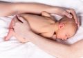 Cara Mudah Mengeluarkan Ingus pada Bayi, Tidurnya Kembali Nyenyak dan Ceria Kembali