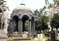 Mengunjungi Musoleum, Bangunan Kubur Termegah di Asia Tenggara