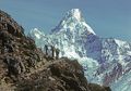 Tuntut Perbaikan Asuransi, Sherpa Everest Mogok Mendaki