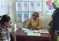 Memperingati Hari Kartini, Dokter dan Bidan Berkebaya