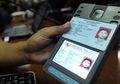 'Viral' Video Aplikasi Cek NIK e-KTP, Fakta atau Justru Hoaks?