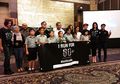 Aksi Nyata Sophia Muller dan Nugie dalam Menyayangi Bumi
