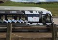 Bus Berbahan Bakar Kotoran Sapi Pecahkan Rekor Tercepat