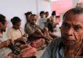 Lelaki Kerajaan Boti yang Sudah Menikah Bercirikan Rambut Digelung Ke Atas