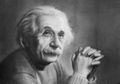 Surat Einstein Soal Teori Relativitas dan Bom Atom Terjual