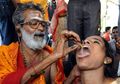 Terapi Menelan Ikan Hidup untuk Pengobatan Asma di India