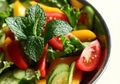 Lalapan dan Salad Rentan Tercemar Telur Cacing