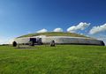 Keindahan Makam Kuno Newgrange, Irlandia