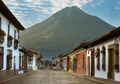 Antigua, Kota Kolonial di Dekat Gunung Api