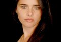 Si Cantik Ini Dikritik Tak Beda dengan Hitler