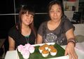 Melongok Kue Mangkok Phin Phin