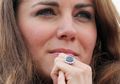 Wow! Harga Cincin Tunangan Kate Middleton Naik 10 Kali Lipat!