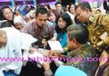 Aneka Suvenir Jadi Rebutan (2)