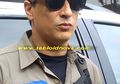 Bucek Depp Keliling Dunia Bareng Pacar