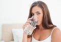 Tips Langsing: Minum Setengah Liter Air Setengah Jam Sebelum Makan