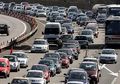 Terlalu Lama Terjebak Macet Bisa Sebabkan Pembekuan Darah, Begini Mengatasinya