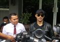 Ditipu, Hengky Kurniawan Rugi Miliaran Rupiah!