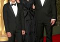 Cekcok dengan Brad Pitt Hingga Dilerai di Jet Pribadi, Angelina Jolie Angkat Kaki dari Rumah
