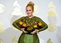Keren, Adele Borong 5 Piala Grammy 2017