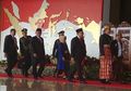 Bersahaja, Begini Tampilan Jokowi Mengenakan Busana Adat Makassar di Sidang Tahunan MPR