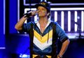 Sabet Penghargaan Terbanyak, Bruno Mars Artist of The Years di AMA 2017
