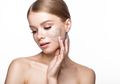Wajah Akan Terlihat Kusam Jika Sel Kulit Mati Menumpuk, Sebaiknya Segera Usir dengan Scrub Alami Buatan Rumah Ini