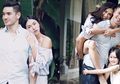 Potret Romantisme Pasangan Seleb Nana Mirdad-Andrew White, Relationship Goals Banget Enggak sih?