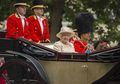 Saat Makan Bareng Ratu Elizabeth II, Ini Aturan yang Wajib Dipatuhi