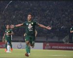 Persebaya Surabaya Ditahan Barito Putera pada Babak Pertama